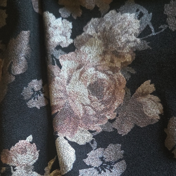 Black  (Junior's) Dress - Picture 7 of 7